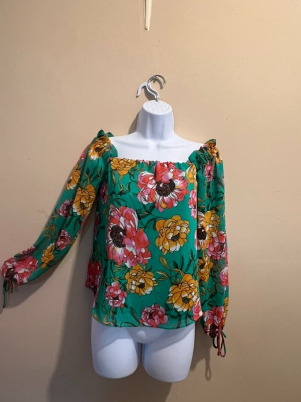 Guess, Blouse, off shoulder, green floral